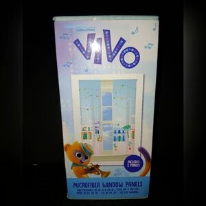 Vivo Microfiber Window Panels